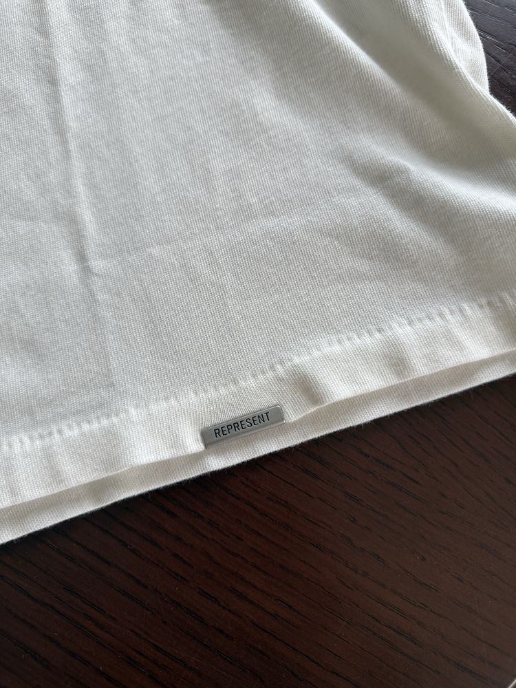 Represent Reborn T-Shirt (M, L)