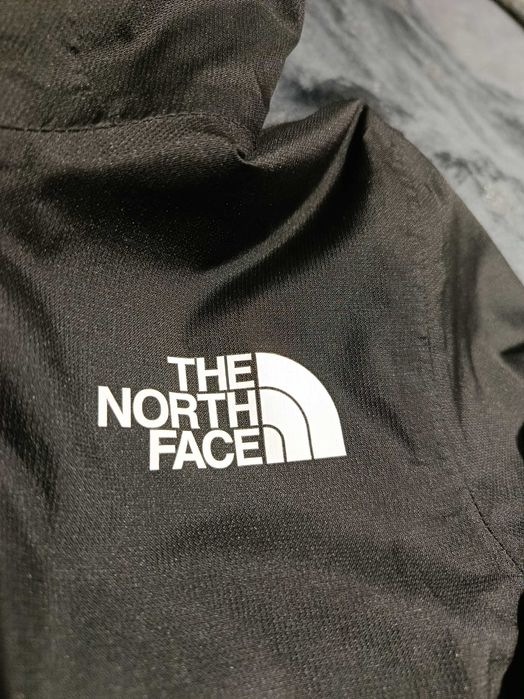 The North Face ciepła dziewczęca wodoodporna kurtka NF0A7WQE XS
