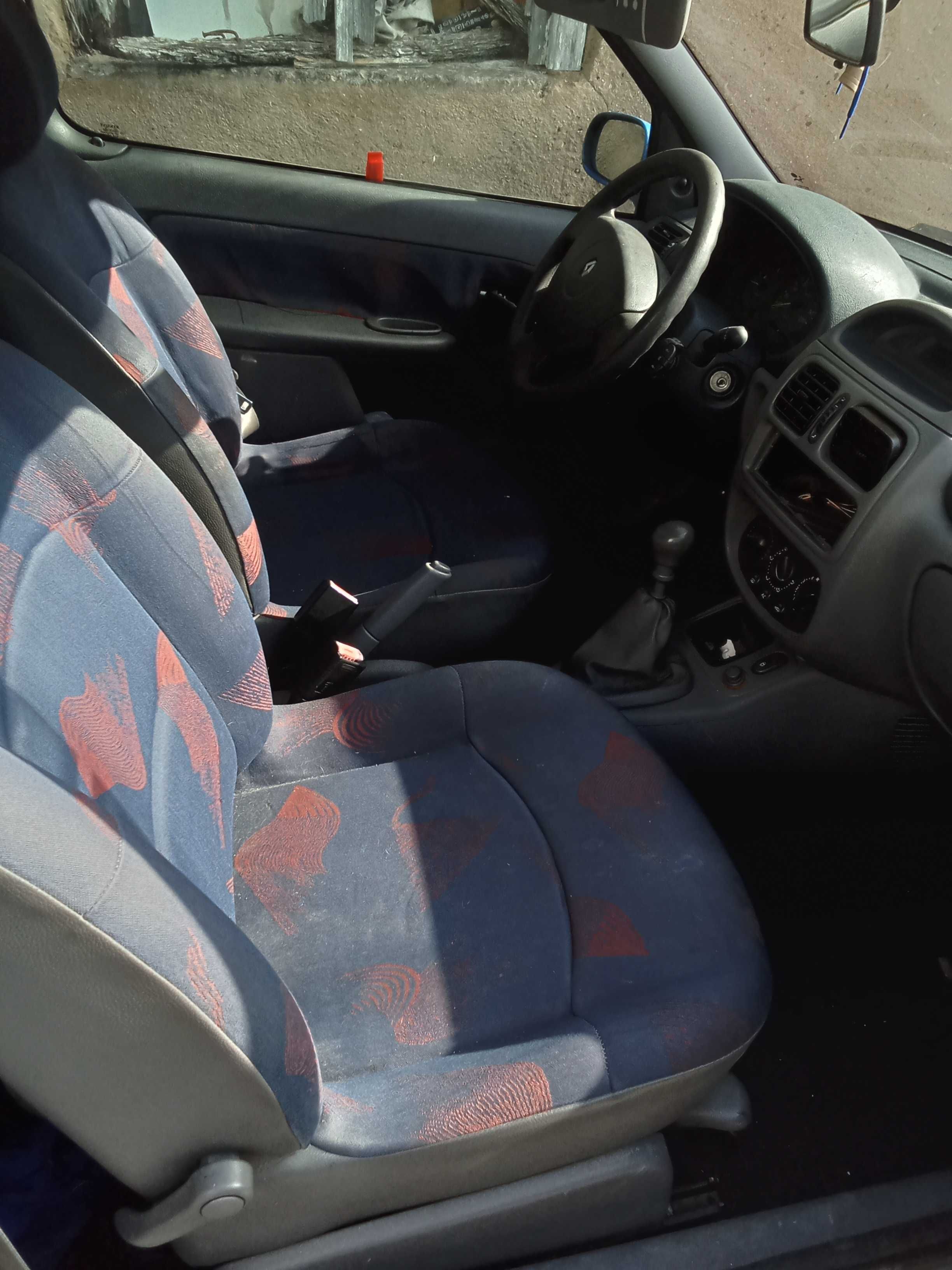 Vendo Renault clio