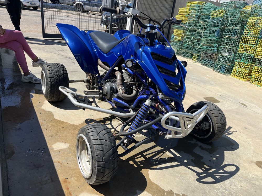 Yamaha Raptor 660