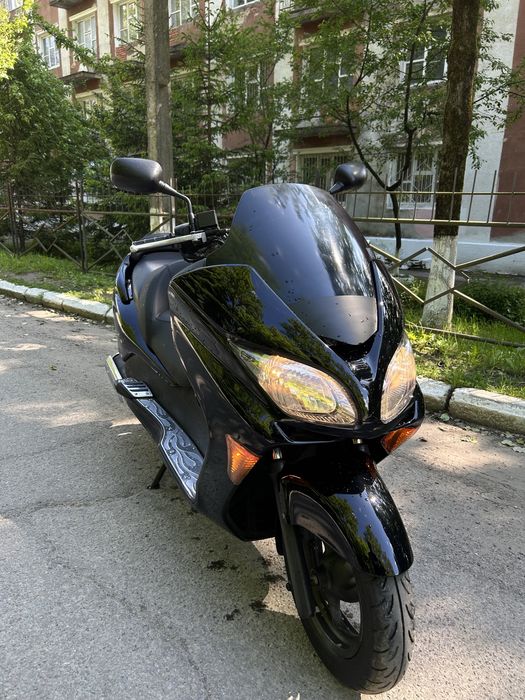 Продам Honda forza