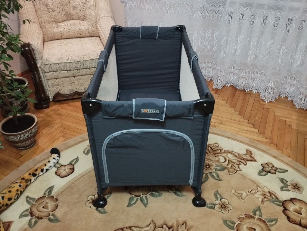 Продаж манеж дитячий