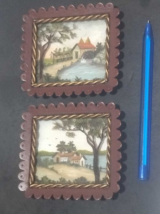 Par de pinturas centenárias sobre vidro em 3D