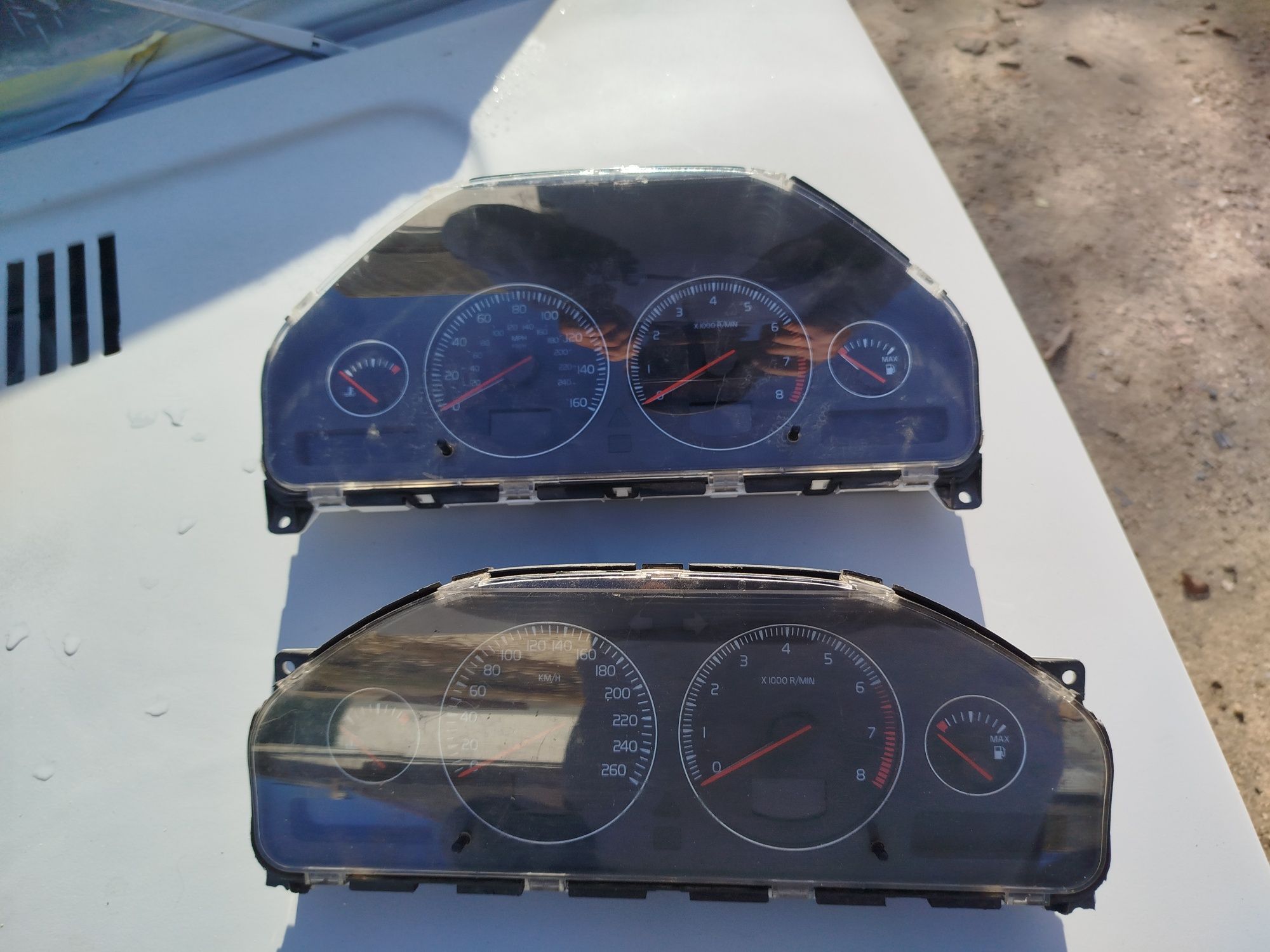 Запчастини на Вольво хс90 xс80 хс 60прибори, руль та карти