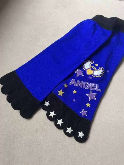 Skarpetki z palcami i podkolanówki