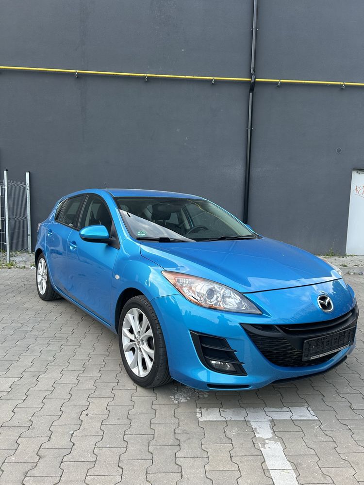 Mazda 3 1.6 benzyna