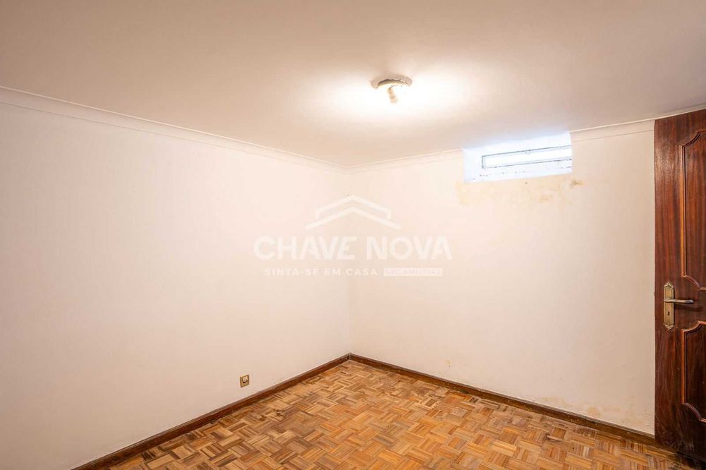 Moradia Isolada V2+1 c/ Terraço em Pedroso