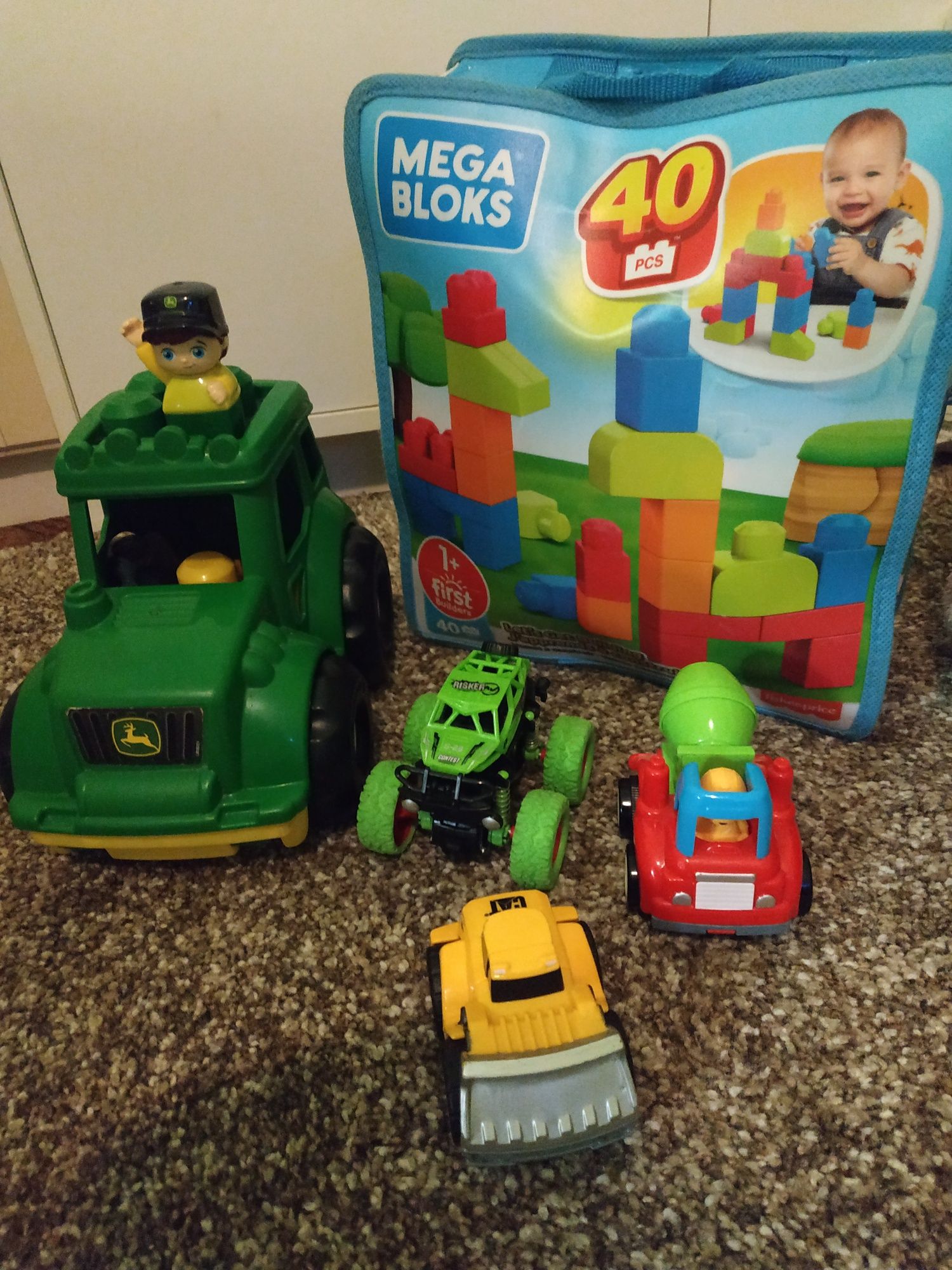 Okazja!! Zestaw mega blocks 60 szt traktor john deere cat samochody