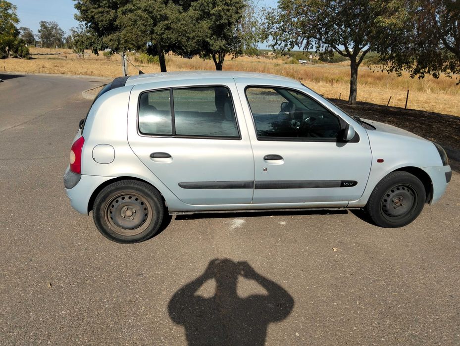 Renault Clio 1.2 a gasolina