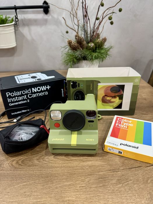 Фотоапарат Polaroid Now+ Generation 2. Новий