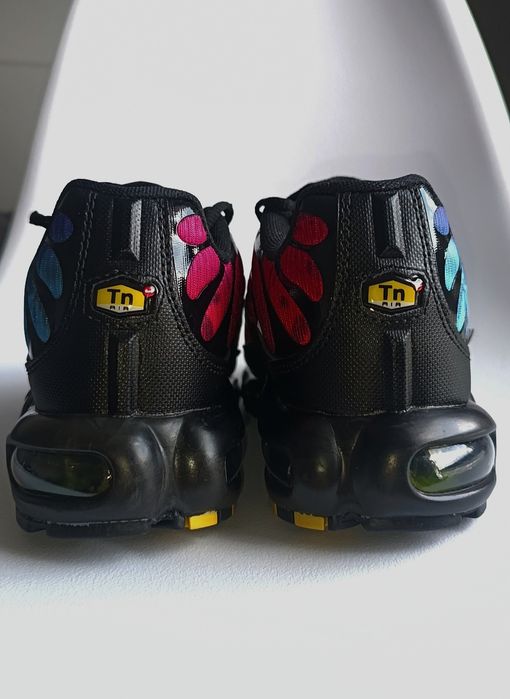 Nike air max plus 25th anniversary