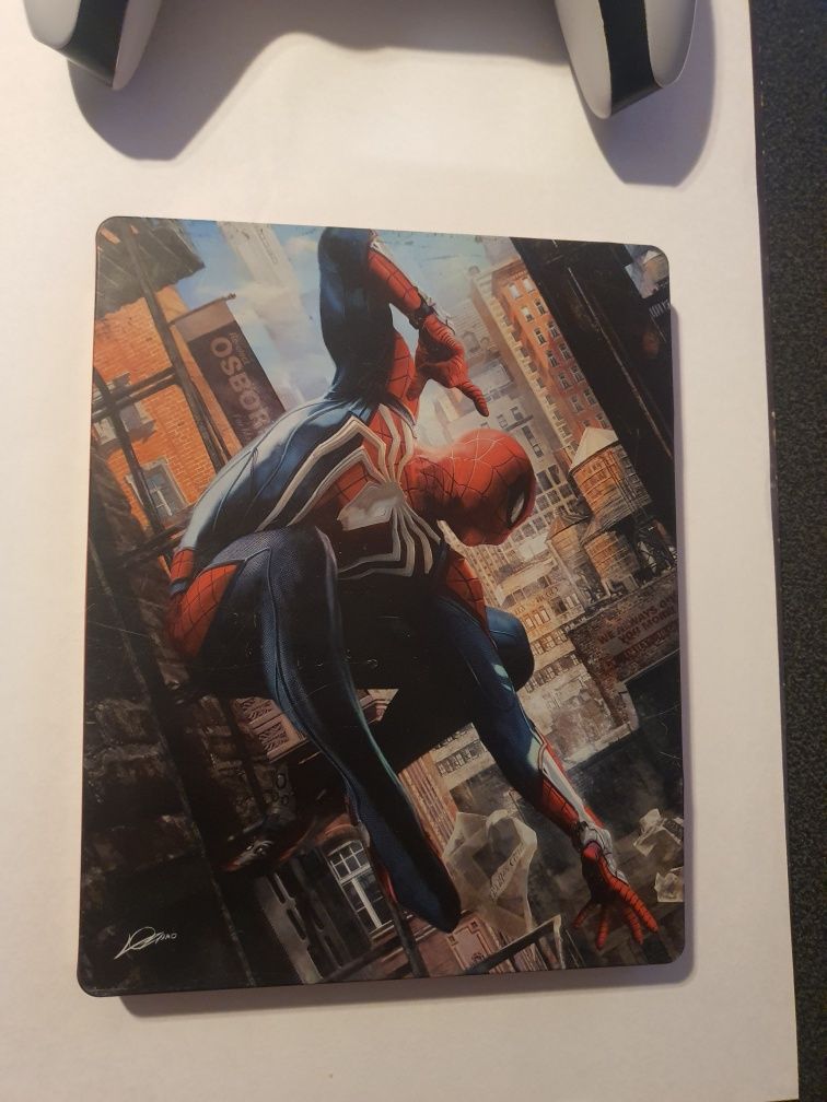 Spiderman gra + metalowe pudełko Steelbook.Ps4 Ps5