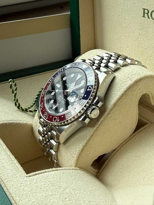 Rolex GMT-Master II “Pepsi” 126710BLRO ikona w świetnym stanie KRUK PL