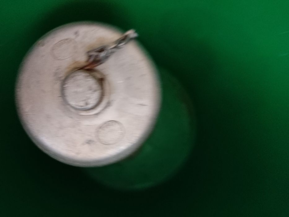 Sprzedam stare manierki wojskowe.