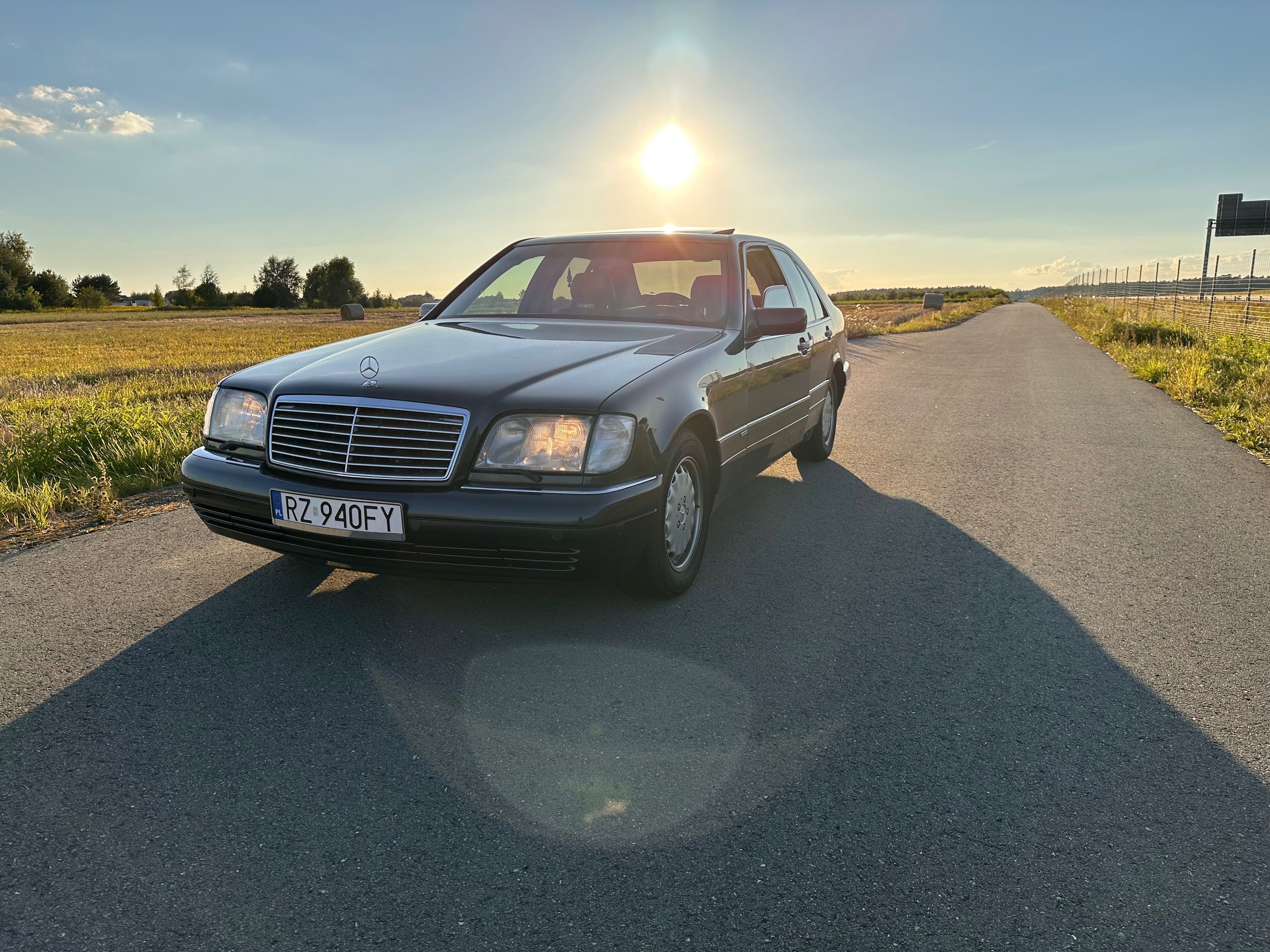Mercedes-Benz W140 S350