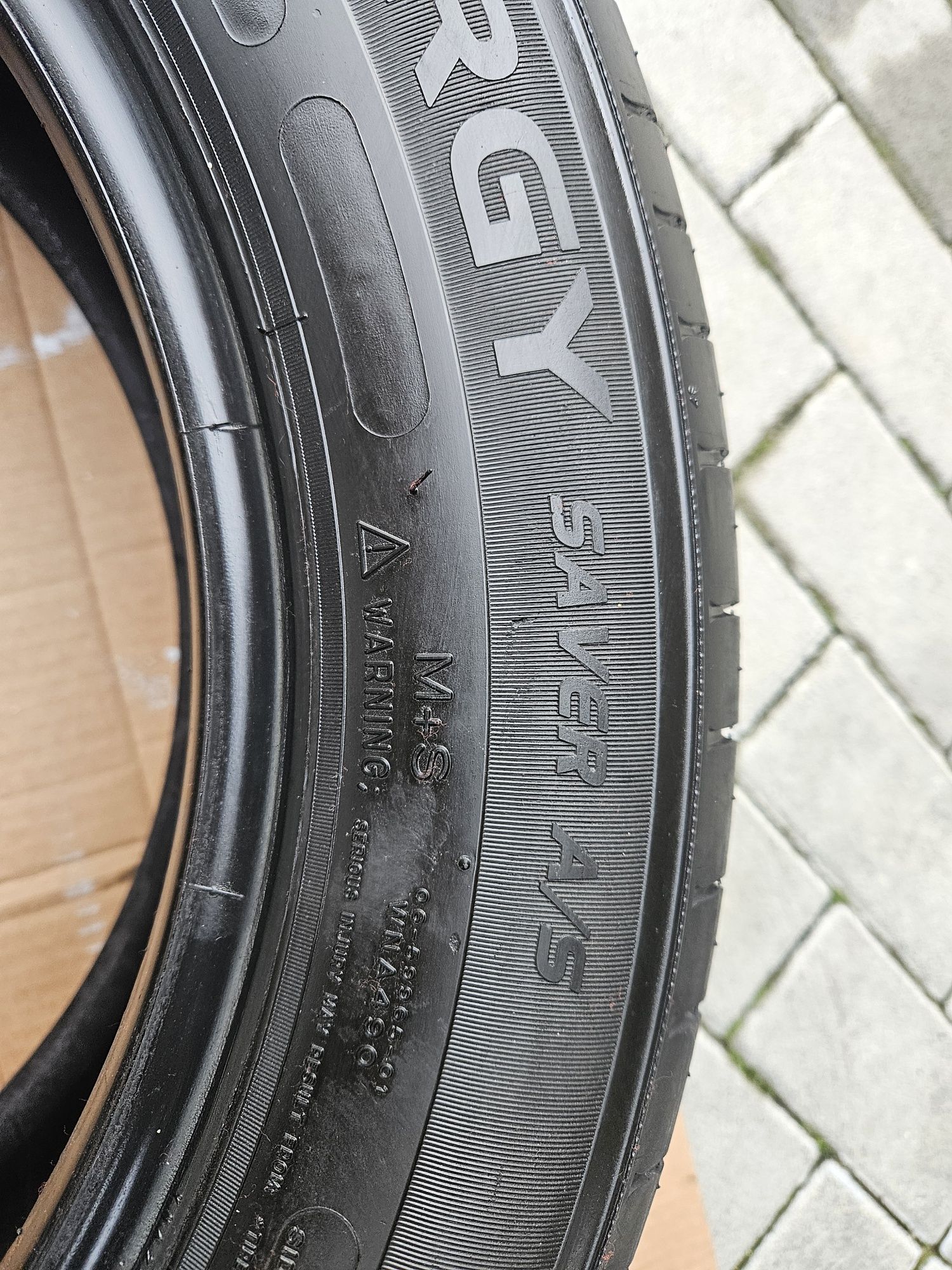 Opony Michelin 235/55/17  wielosezonowe