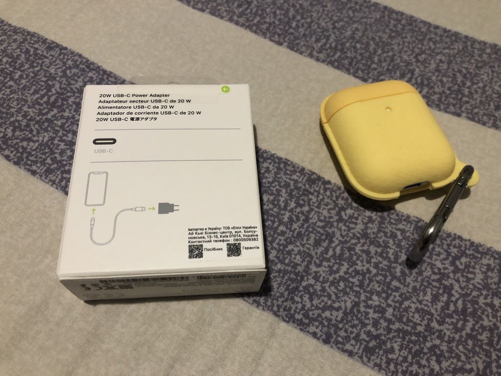 Адаптер питания оригинал Apple 20W USB-C Power Adapter (MHJE3ZM/A)