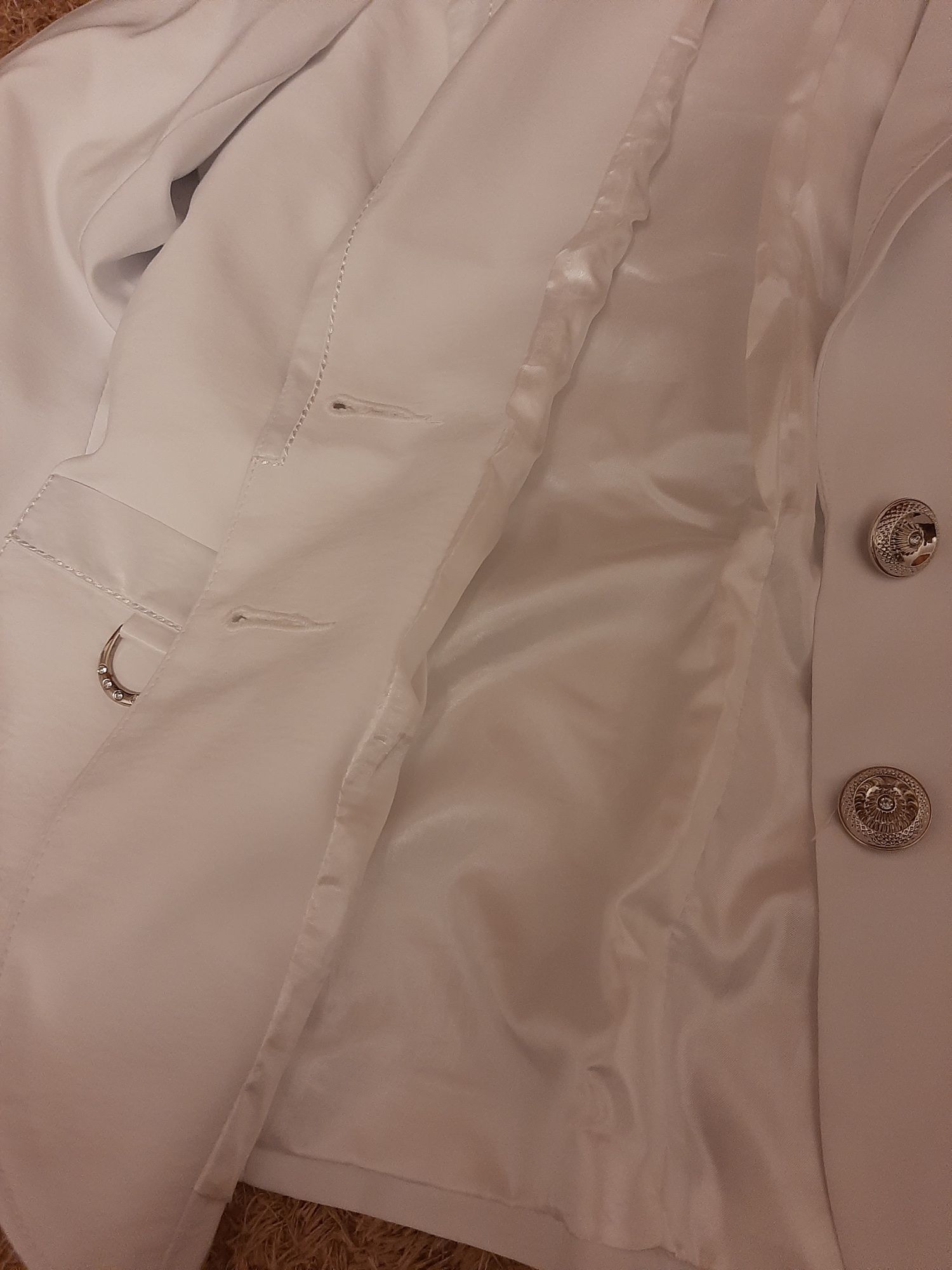 Conjunto branco cerimónia:calças,top,saia,casaco