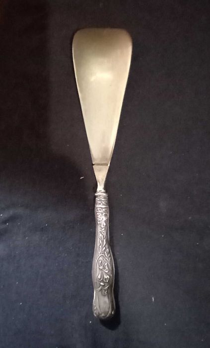 Calçadeira antiga cabo de prata