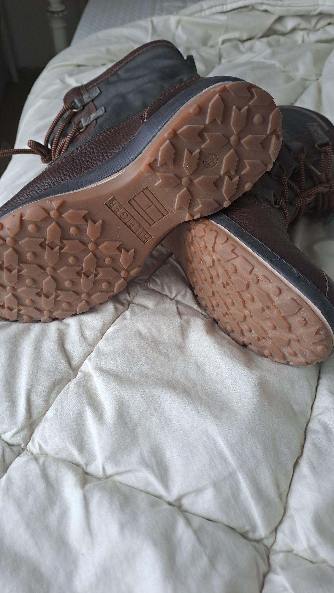 Buty zimowe Tomy Hilfiger