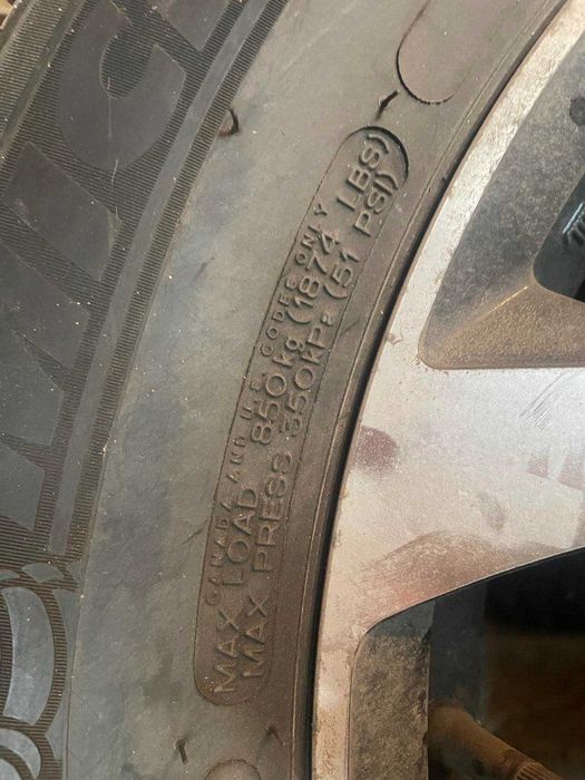шини michelin x-ice north latitude 225/65 r17 102T studded