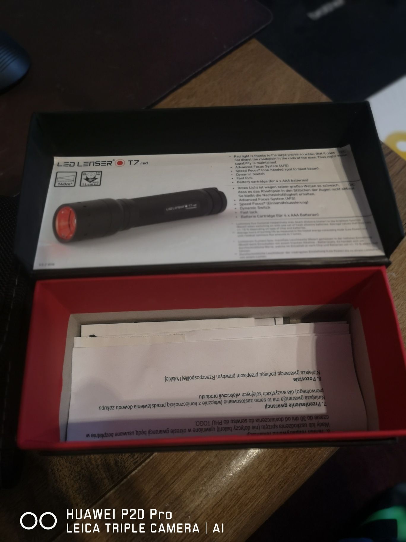 Latarka taktyczna LedLenser T7 Red/Czerwona
