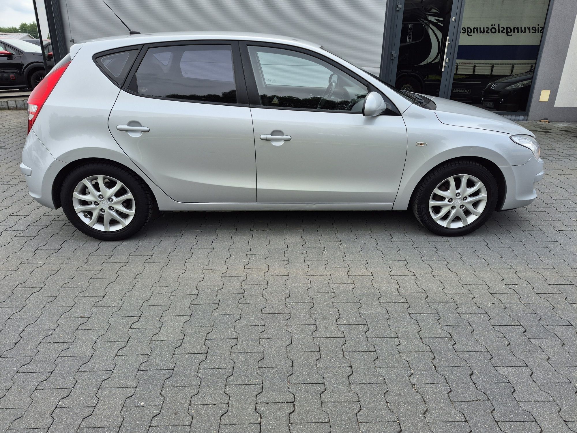 Hyundai i30*2007/9*1.6*Benzyna*Klima