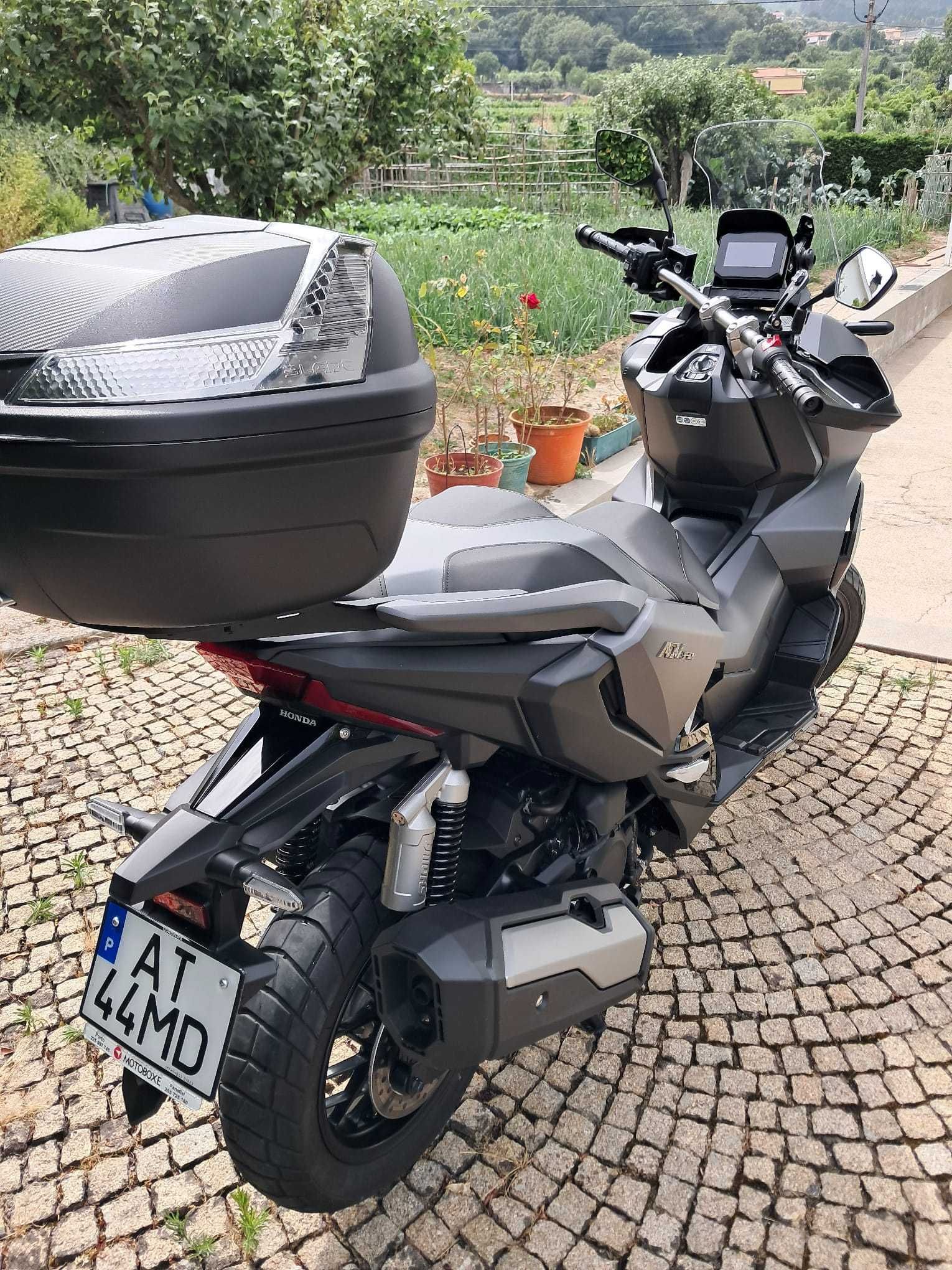 Honda ADV 350 ano 2022