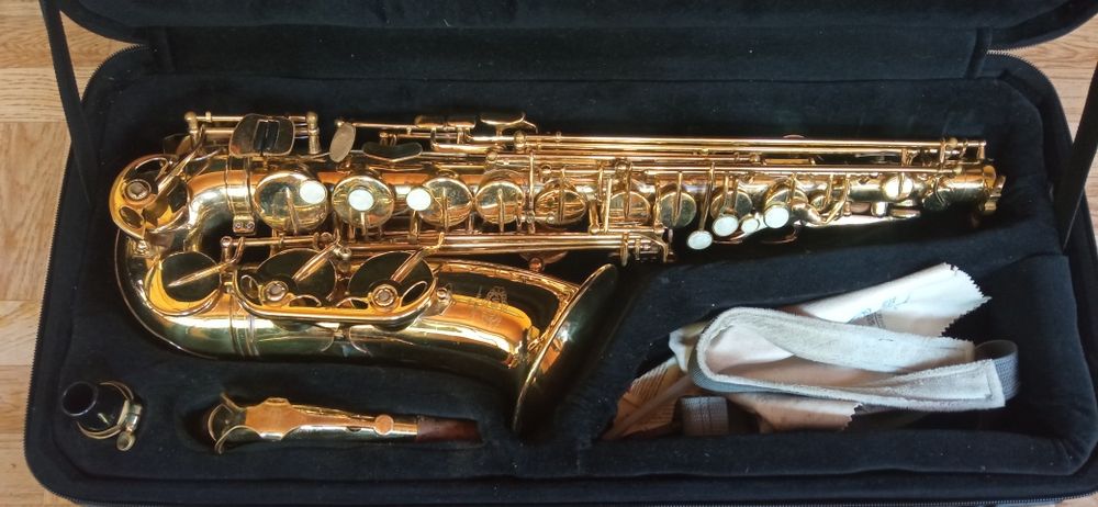 Саксофон vibra vas mc520