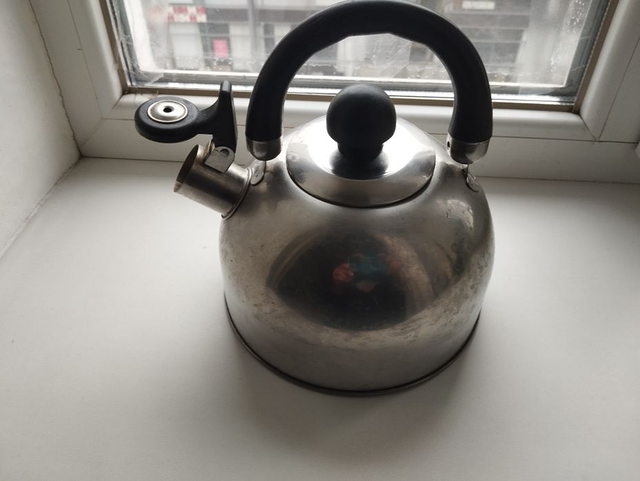 Чайник с свистком