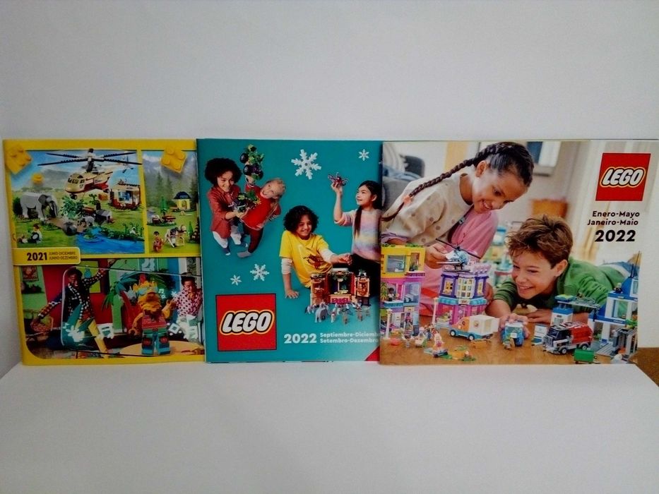 Catálogos lego antigos e recentes