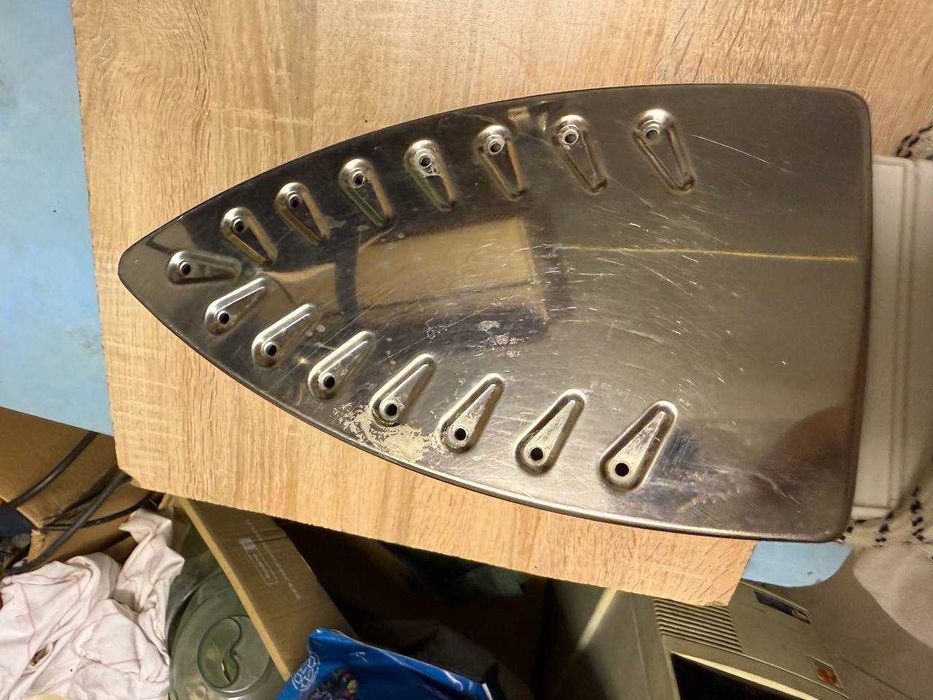 Żelazko parowe FiF G808ST – sprawne