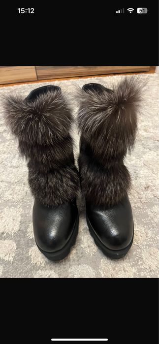 Натуральні черевики для жінок