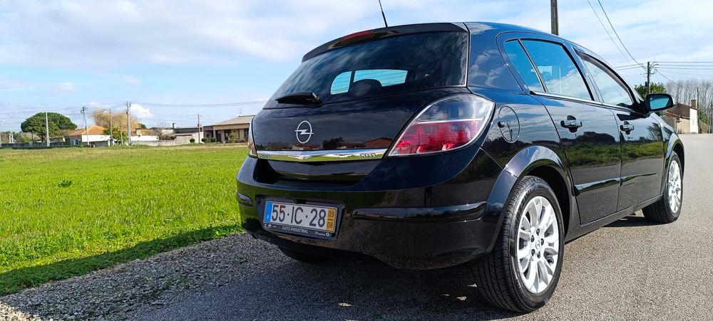 Opel Astra 1.3 CDTI Cosmo (Fantástico)