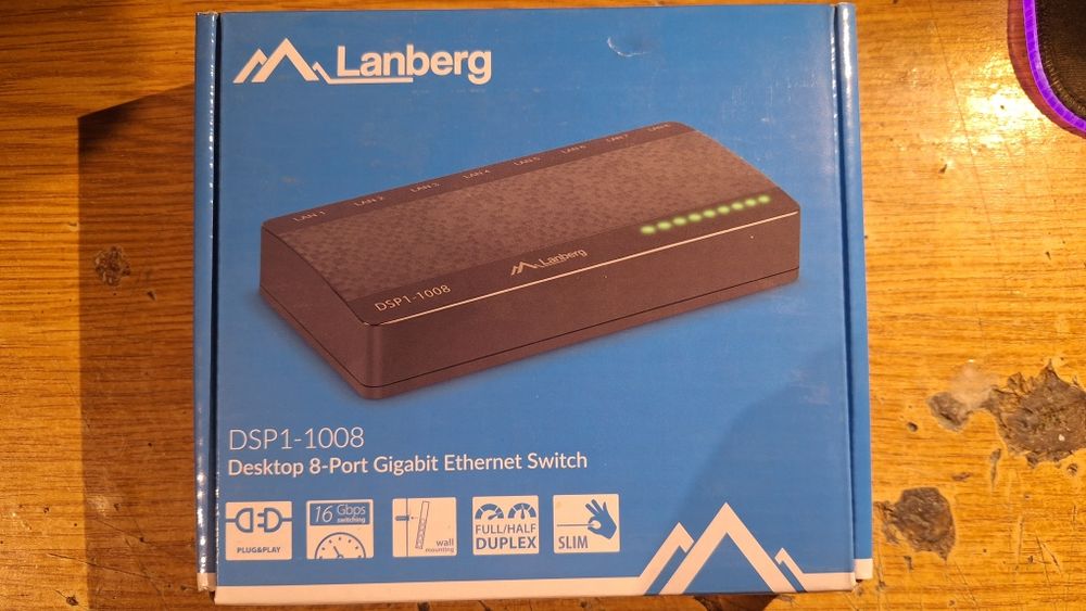 Ethernet switch 8-port