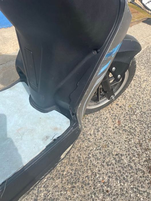 Scooter electrica