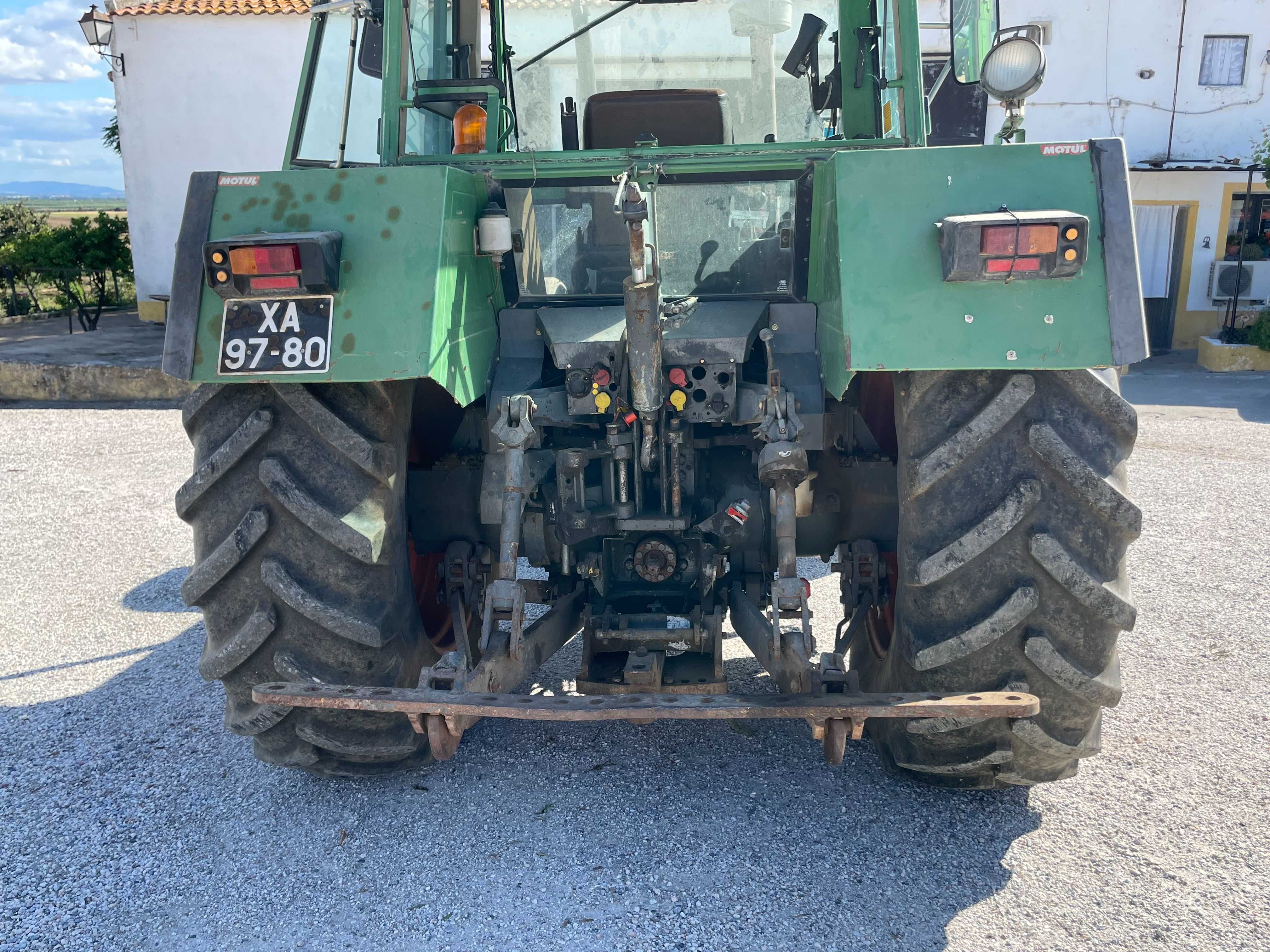 Tractor e Alfais agricolas