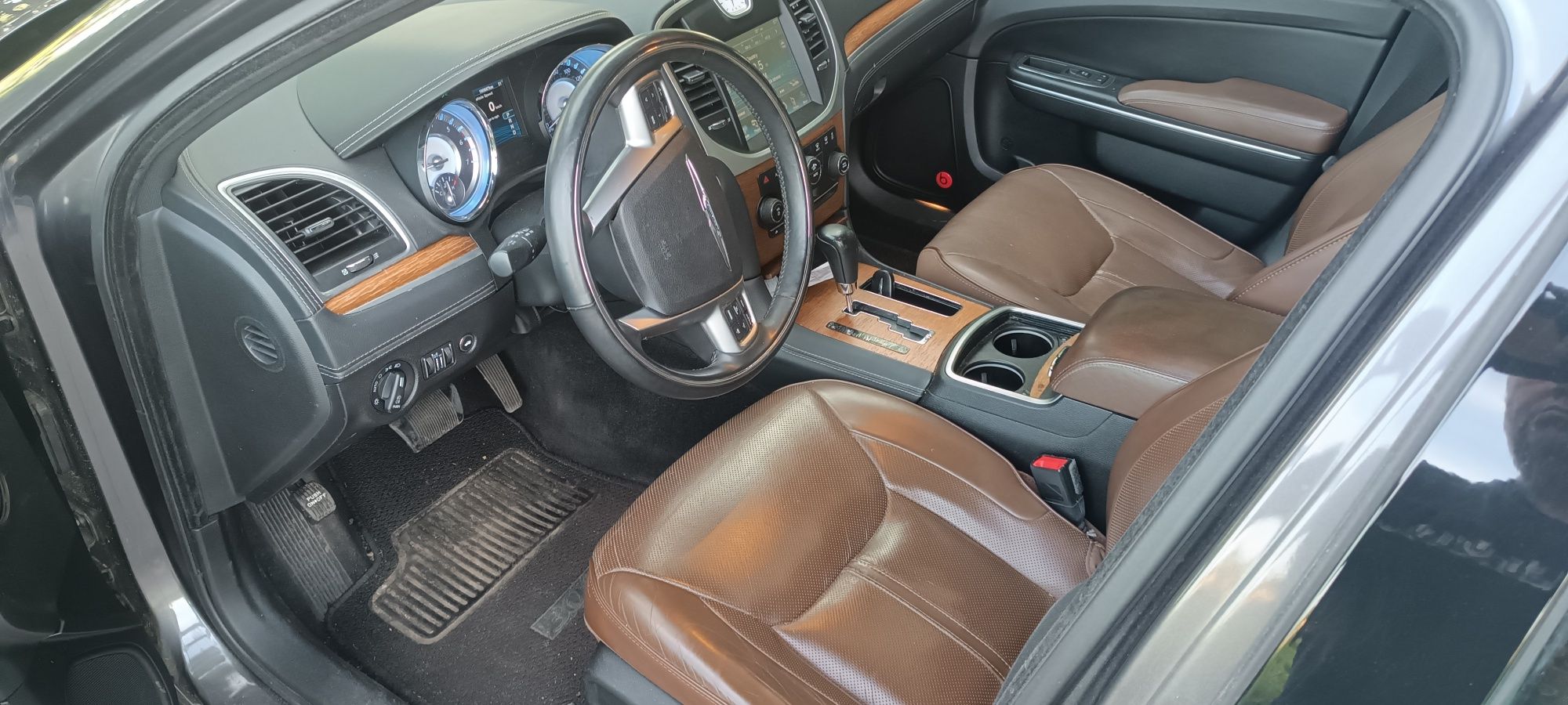 Chrysler 300C 5.7 HEMI John Varvatos Luxury Edition