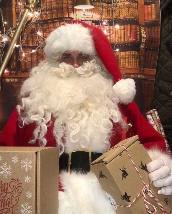 Warszawa profesjonalny Mikołaj wizyty domowe i występy- na fakturę