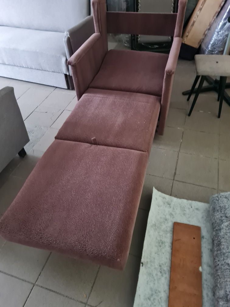 Кресло кровать после перетяжки