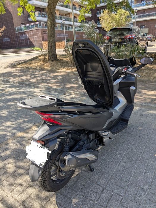 Honda Forza 300 de 2019 bom estado geral com extra