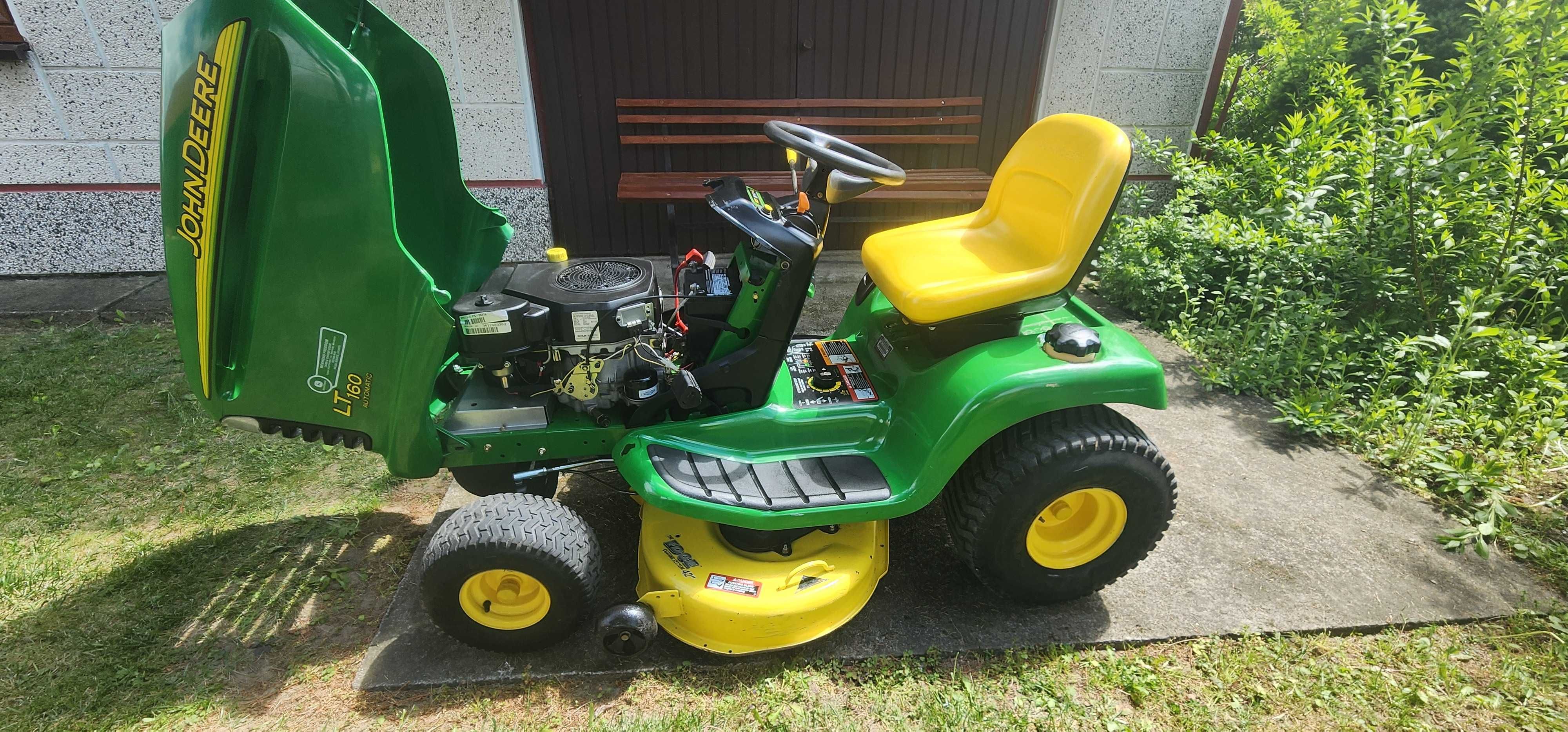 John Deere LT160, 16 KM