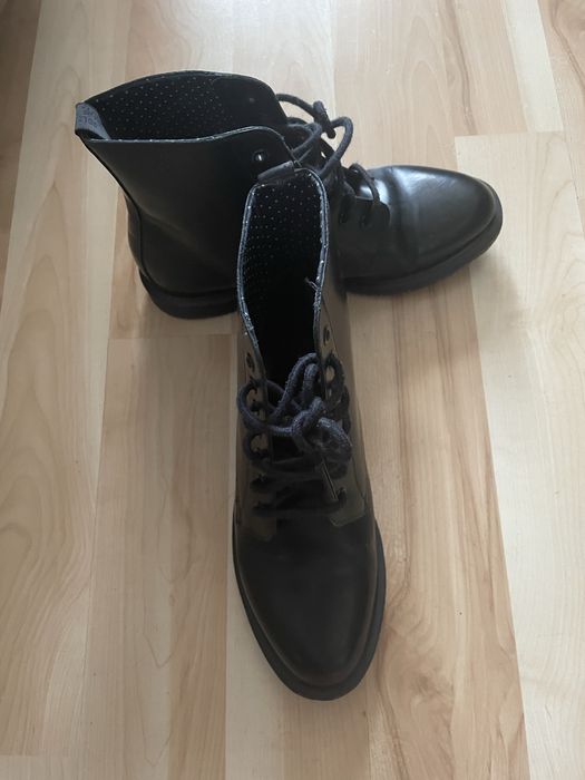 Dr martens dbury mono black 41