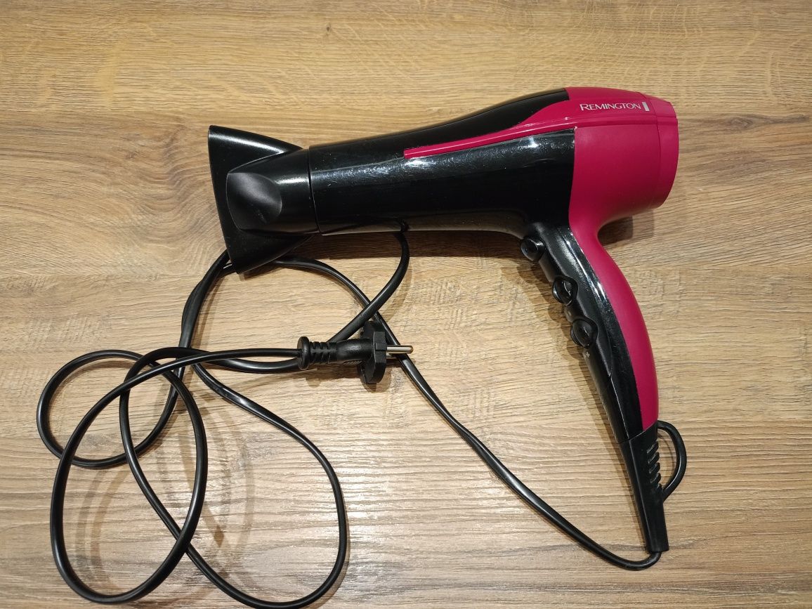 Suszarka do włosów Remington