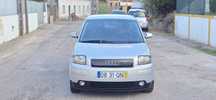 Audi A2   1.4 gasolina Ano 2000,   100 mil quilómetros