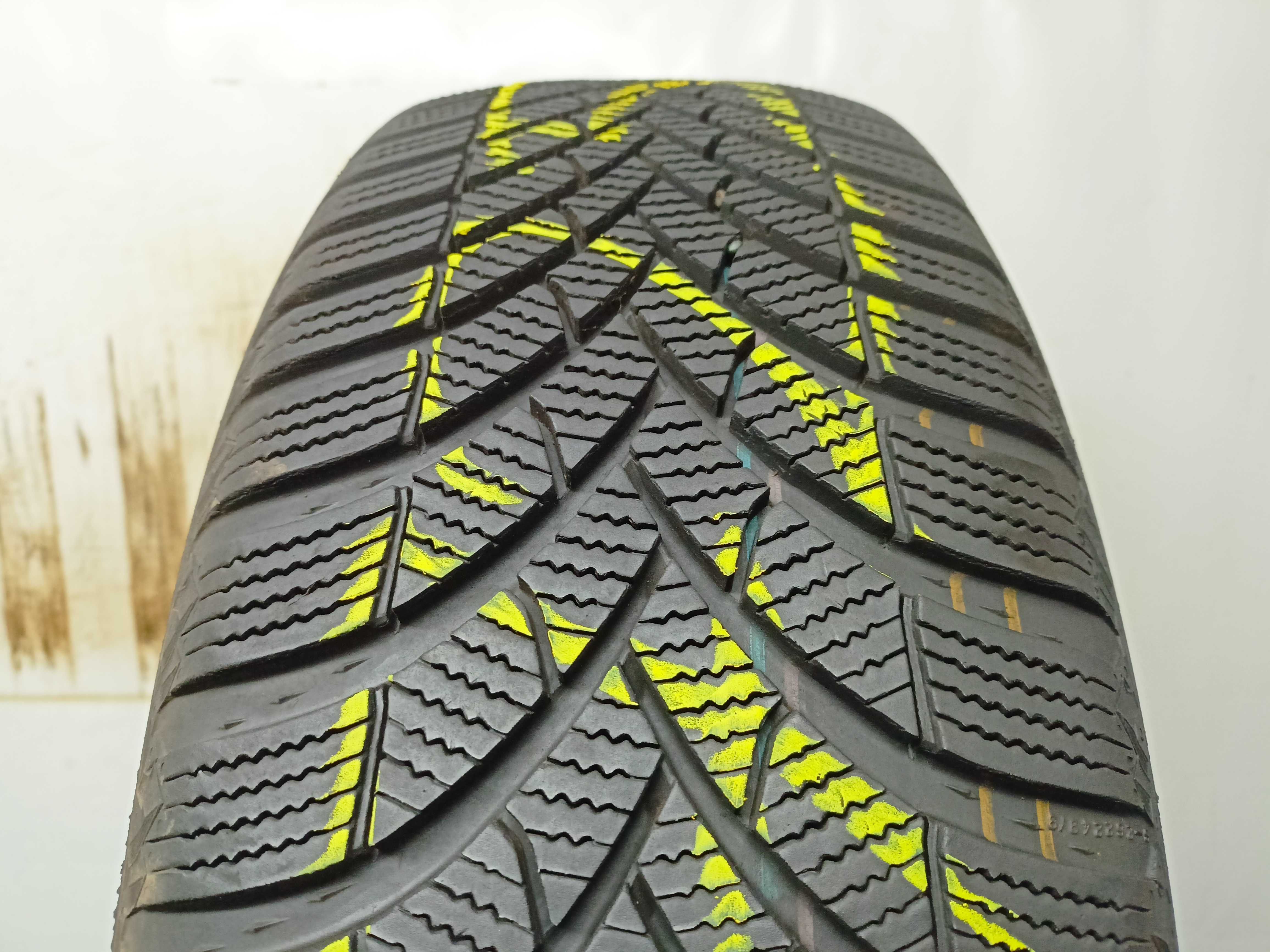 Semperit Speed-Grip 5 205/60/16 2022r. 92H 8,2mm (725)