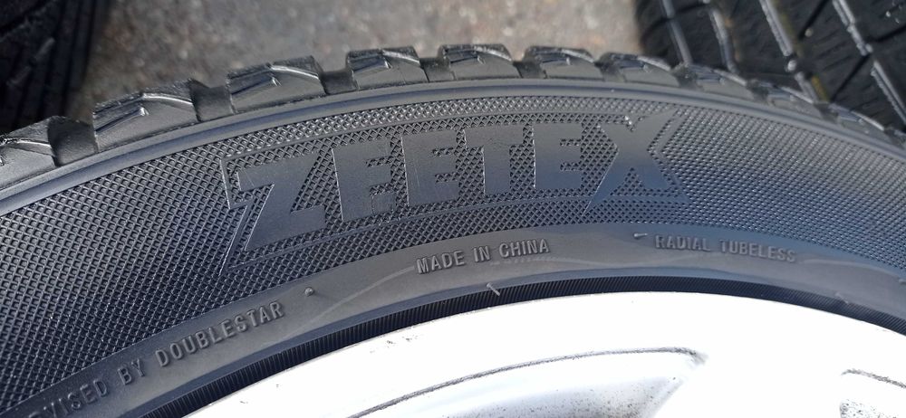 Audi a3 8p golf 5v alufelgi 17 cali 5x112