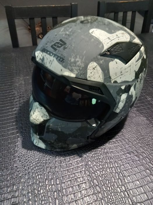 Capacete modular Bogotto