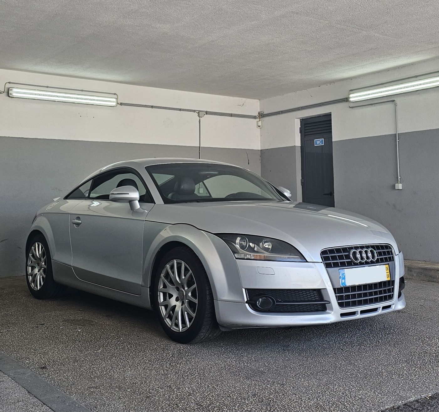 Audi TT 8J  2.0 TFSI Nacional