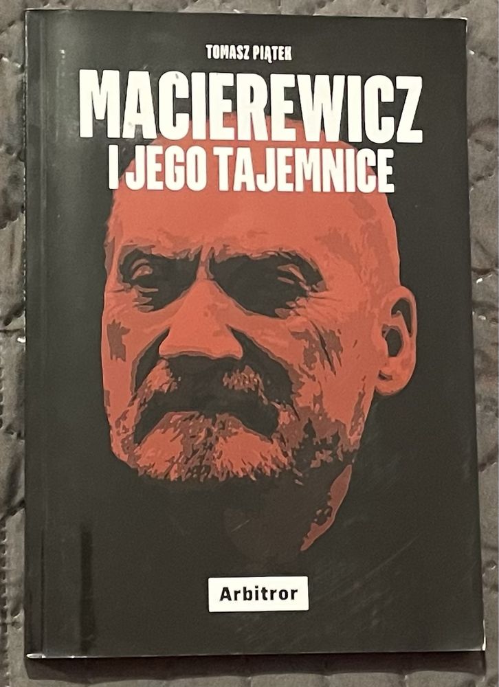 Macierewicz i jego takemnice